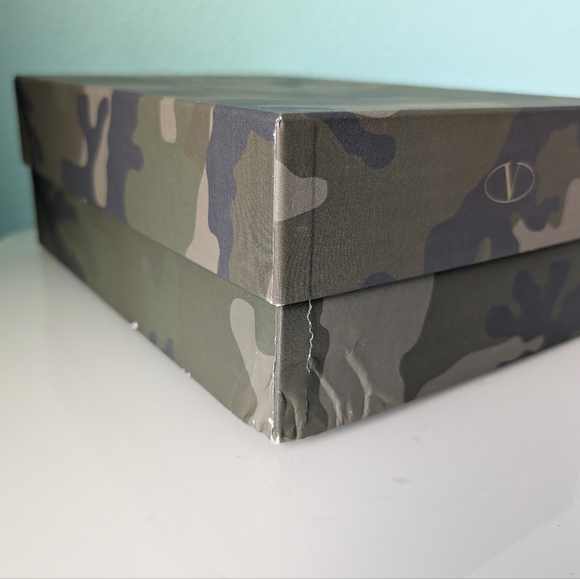 VALENTINO GARAVANI Military Green Camo Nylon Suede Rockrunner Sneakers sz 38.5 - Picture 13 of 15